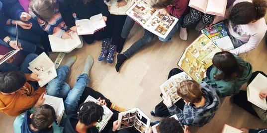 Bild Kinderlesend Bibliothek