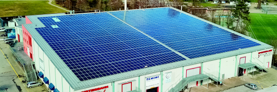 Photovoltaik-Grossanlage "Suneschtrom Wetzikon"