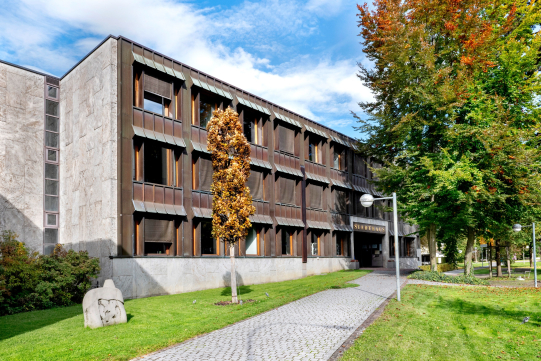 Usterstrasse, Aufhebung Rechtsvortritte und Erstellung Gehwegüberfahrten, Öffentliche Planauflage