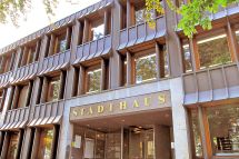 Öffnungszeiten am Freitag, 21. November 2025