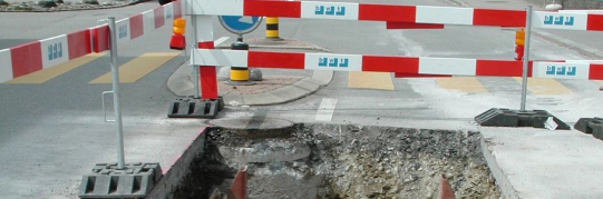 Bauarbeiten an der Bushaltestelle Binzackerstrasse und Kreuzackerstrasse